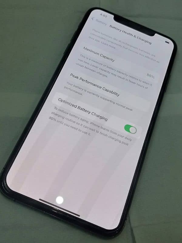 iPhone XS Max 256GB Non PTA 4