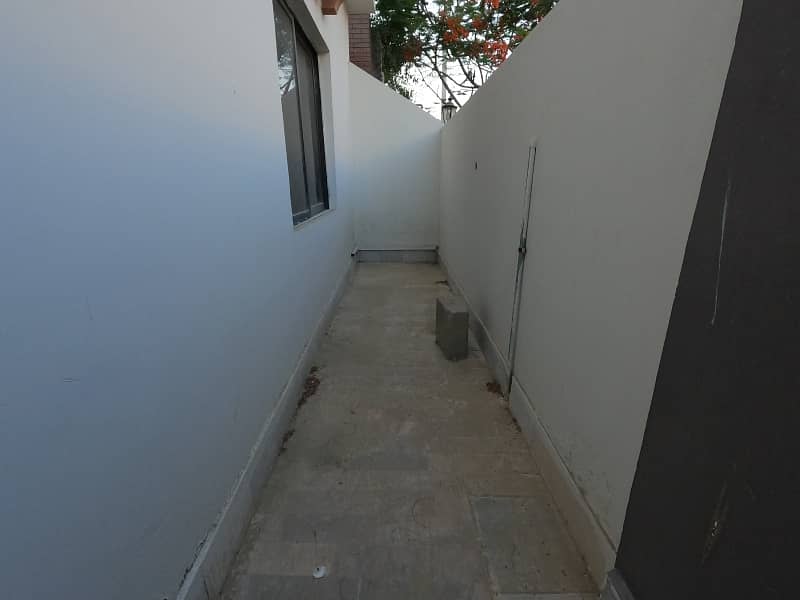 Prime Location 120 Square Yards Spacious House Is Available In Saima Arabian Villas For Sale 1