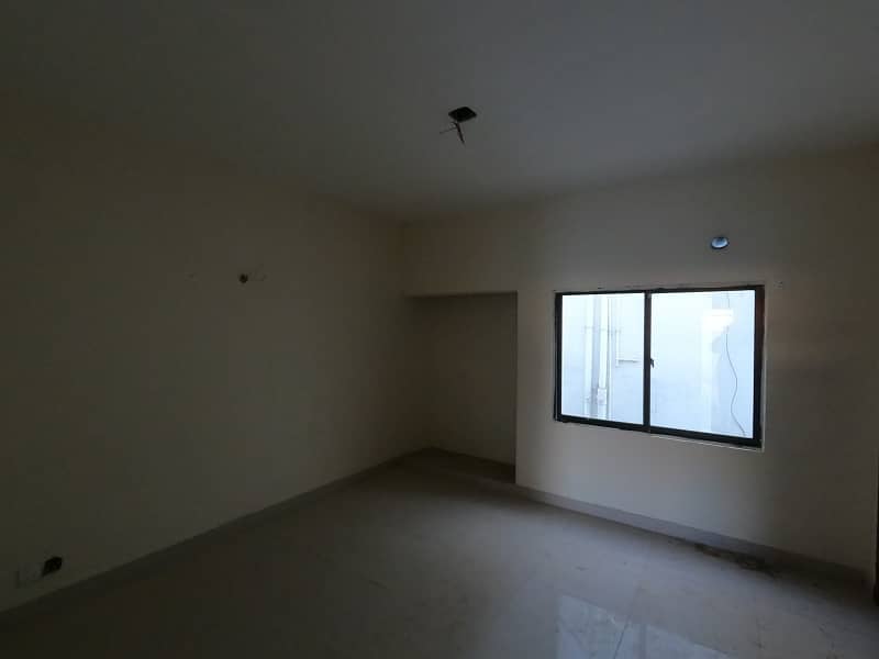 Prime Location 120 Square Yards Spacious House Is Available In Saima Arabian Villas For Sale 17