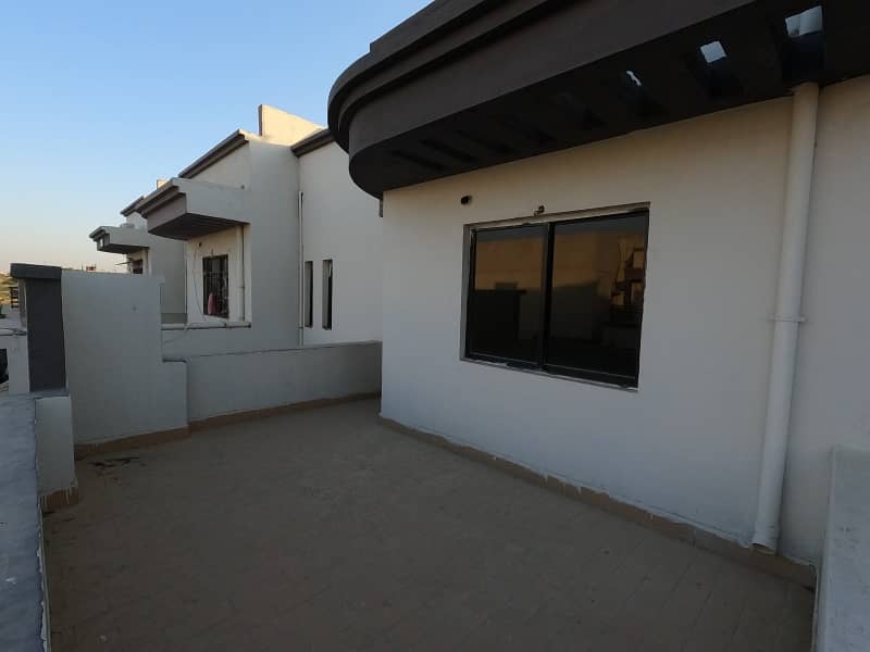 Prime Location 120 Square Yards Spacious House Is Available In Saima Arabian Villas For Sale 18