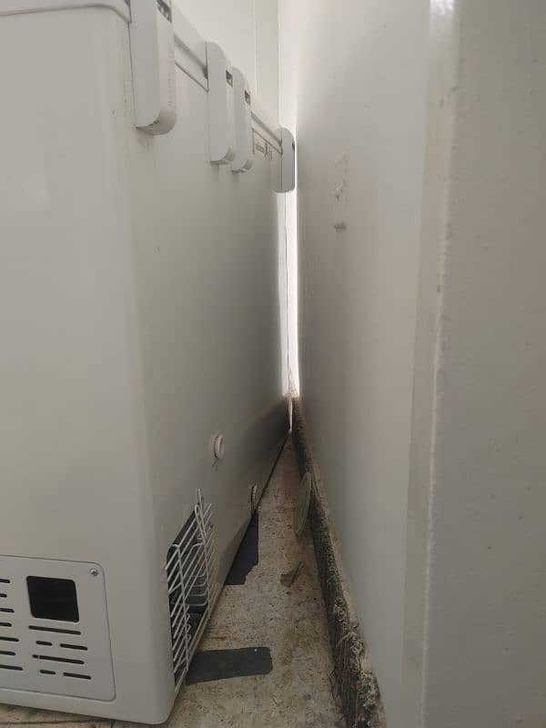 Haier Freezer 2 door 3 month used 4