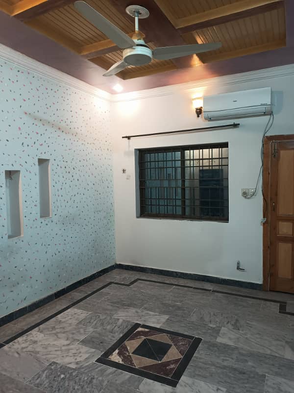 Proportion to bedroom for rent 10 Marla demand 85000 9