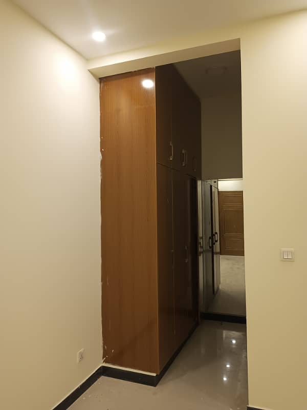 Proportion to bedroom for rent 10 Marla demand 85000 11