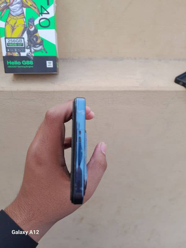 Infinix Hot 40 10/10 5