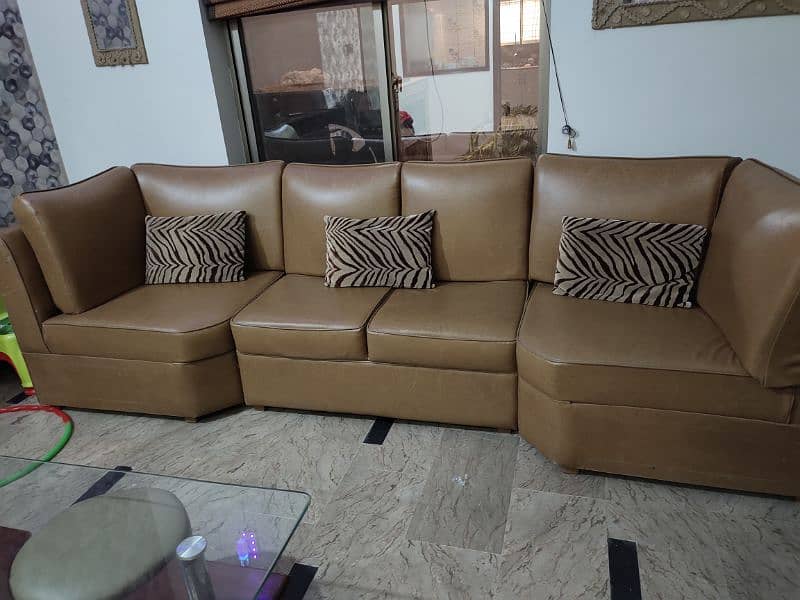 7 seater L shaped Sofa 0