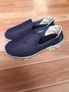 Skechers