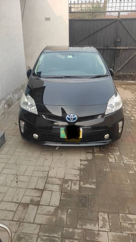 Toyota Prius 2014 model Uk import zero meter in 2014 1