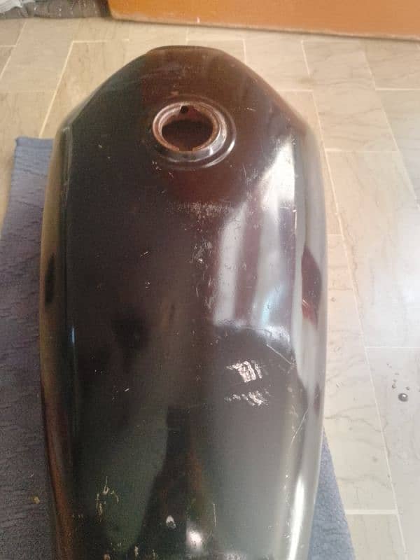 125 bike fuel tank 1