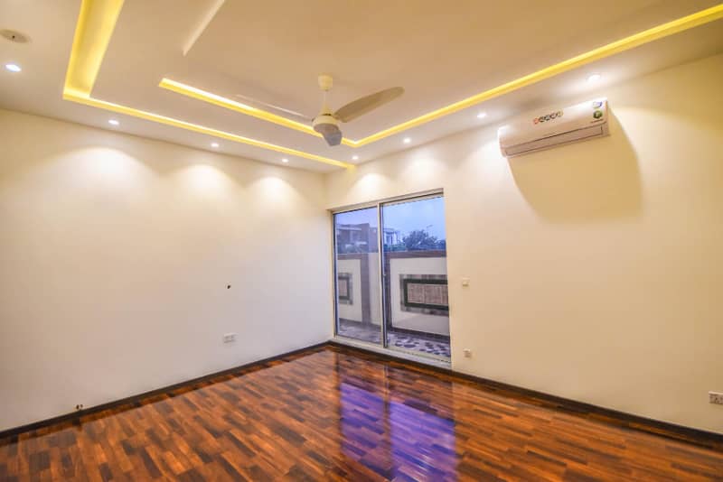 One Kanal Lavish Living Independent Bungalow Situated AT Most Prime Location 14