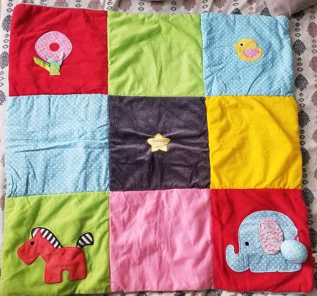 Baby Blanket & Sheets 3