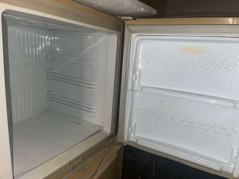 refrigerator 2