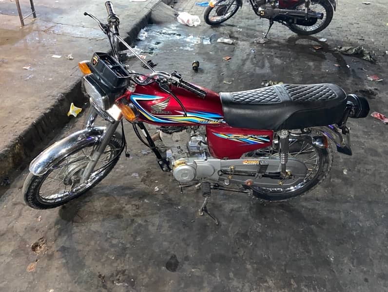 honda 125 model 18 all ok 1