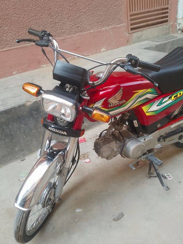 Honda 70cc bike 2023 month 08 All Punjab no 1