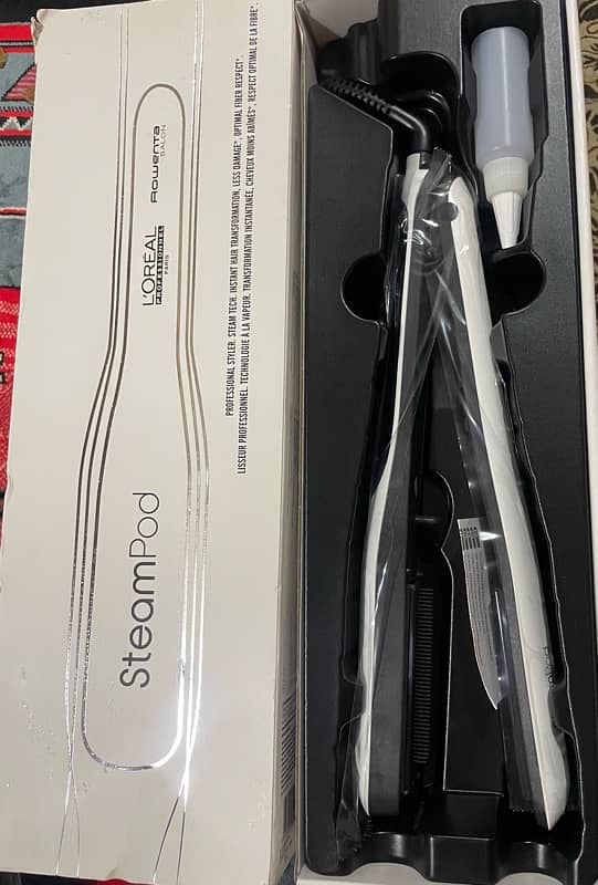 L'Oreal Professionnel SteamPod 3.0 Hair Straightener 0