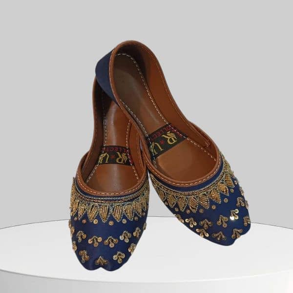 fancy women blue embroidered pu leather khussa 0