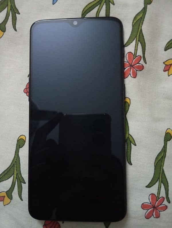 OnePlus 6t 8/128gb Gaming phone 1