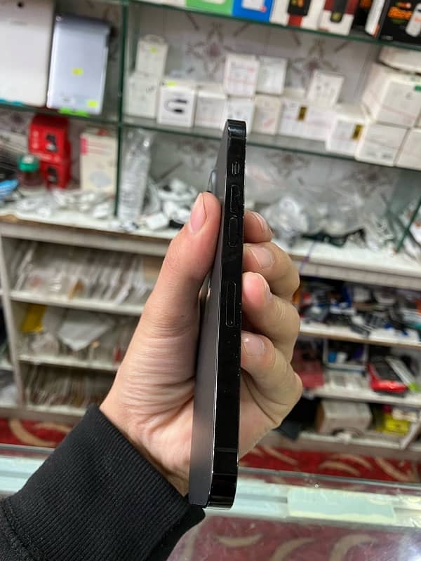 Iphone 14 pro non pta 128 gb full packing 90 health 2