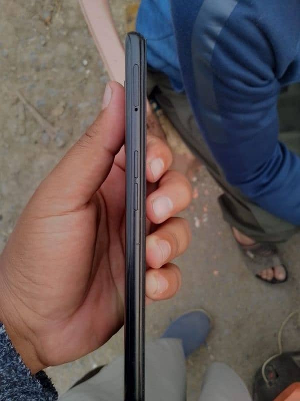 realme 9i with box and cabale 6+4RAM 128GB memory 0