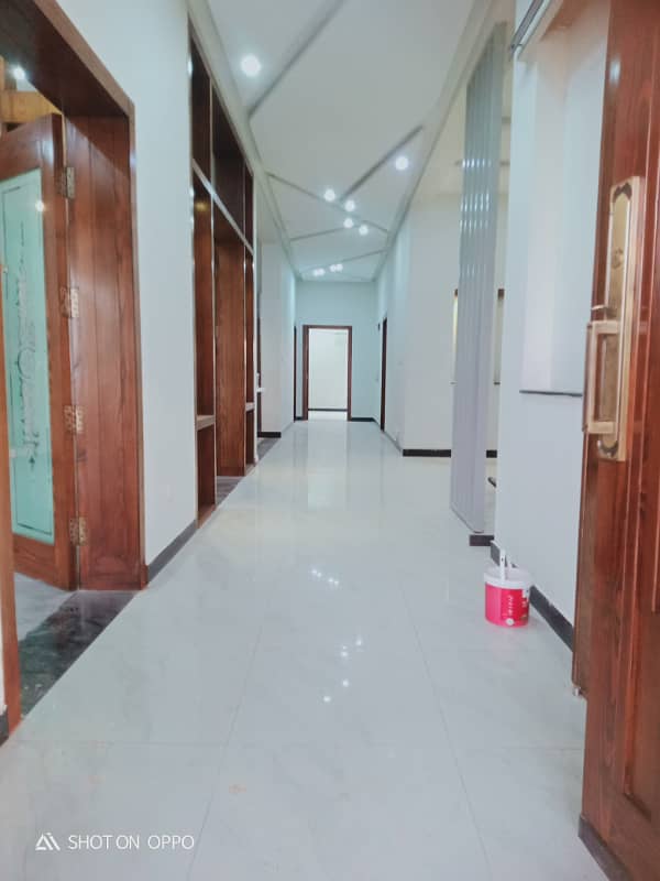 1 kinal Like Brand New Ground Portion Available For Rent in G13 8