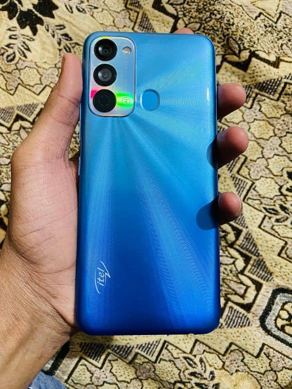 itel vision 3 jewel Blue color 2/32 storage, 5000mah battery with 18w 11