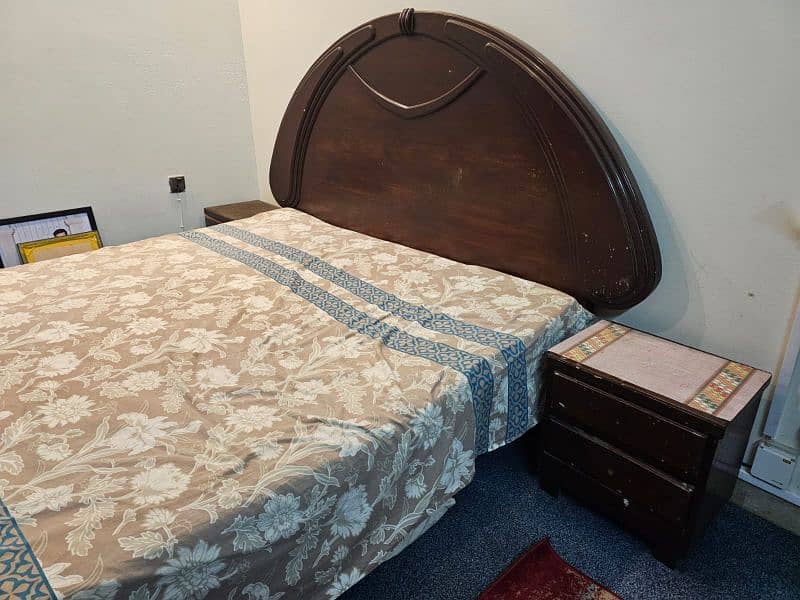 Used queen bed with mattress 1