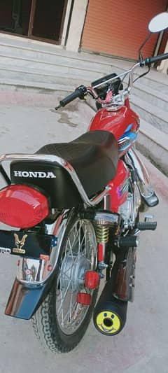 Honda 125 Urgent Sale Zero metre Condition