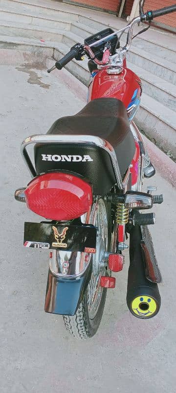 Honda 125 Urgent Sale Zero metre Condition 1