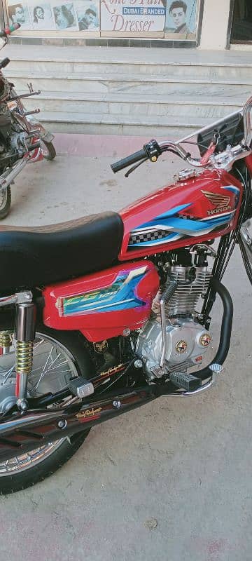 Honda 125 Urgent Sale Zero metre Condition 8