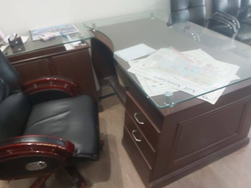 3 king size Office Table 1