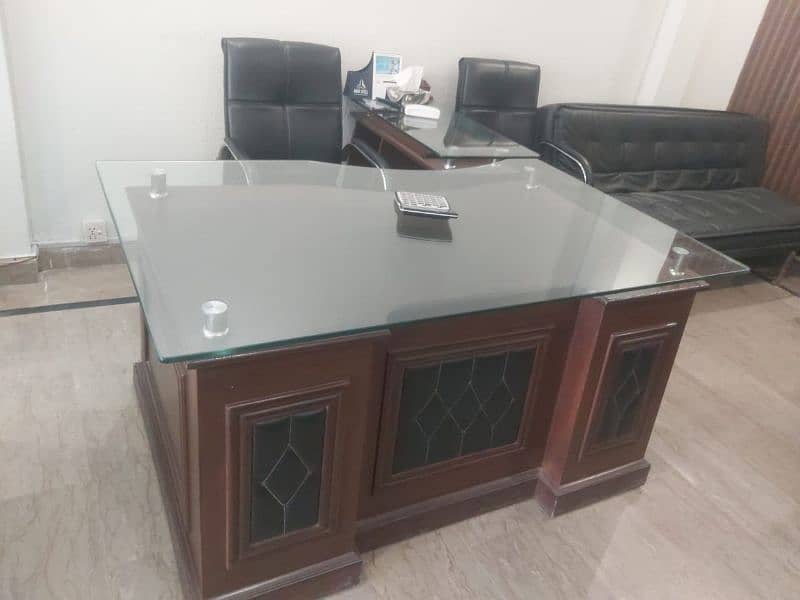 3 king size Office Table 3