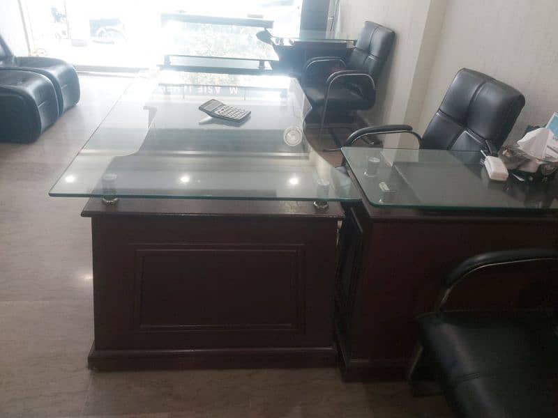 3 king size Office Table 5