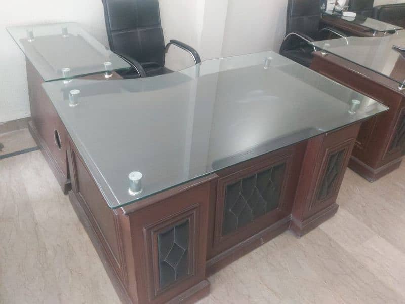 3 king size Office Table 6