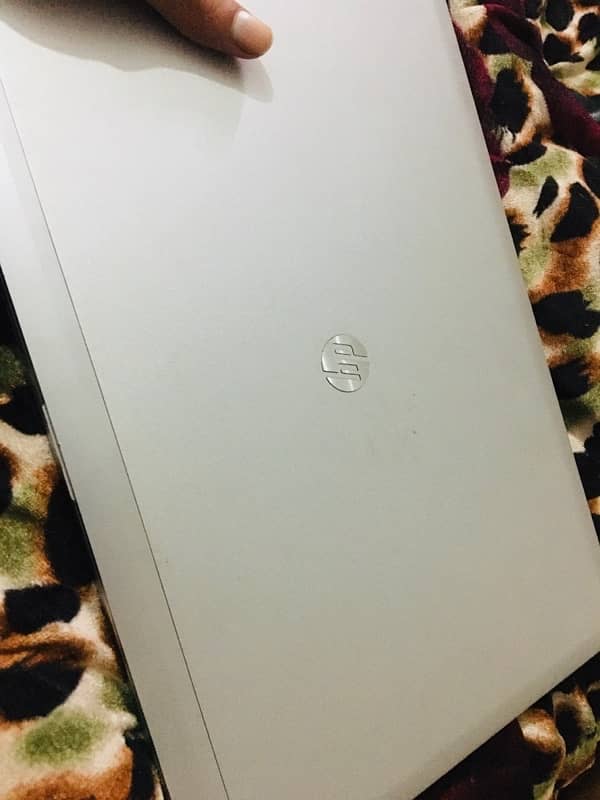 HP Elite Book 1