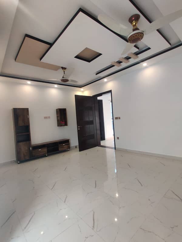 1 Kanal Super Hot Located Bungalow Is Available For Rent In The Best Block Of DHA Phase 4 Lahore 22