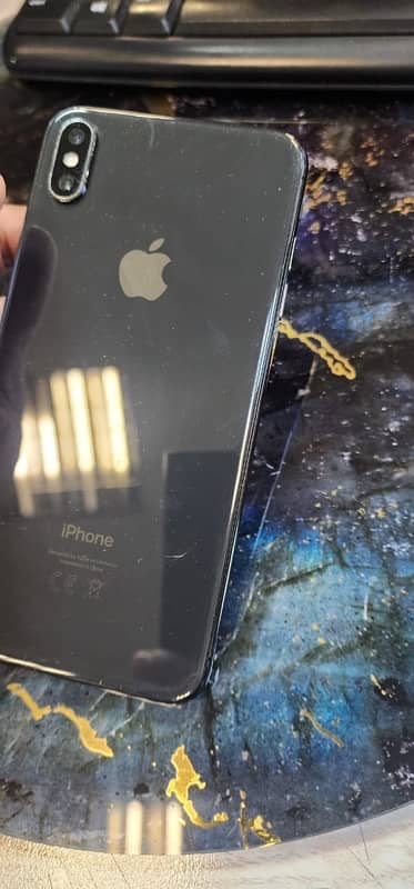 I phone xs max 64 Gb black colour non pta 3