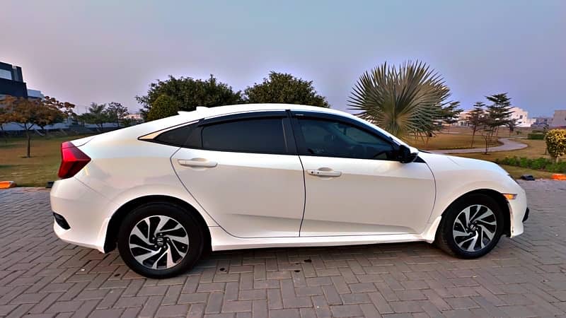 Honda Civic VTi Oriel Prosmatec 2017 3