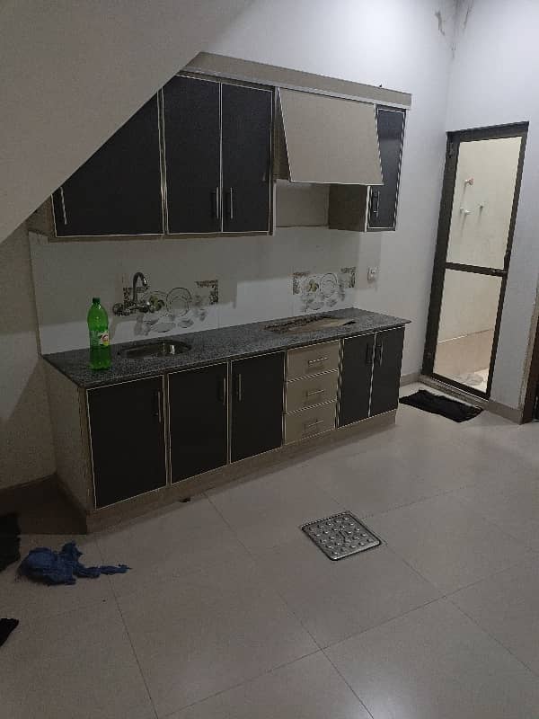 2.5 MARLA Brand New Beautiful House In Prime Location Samanabad 4