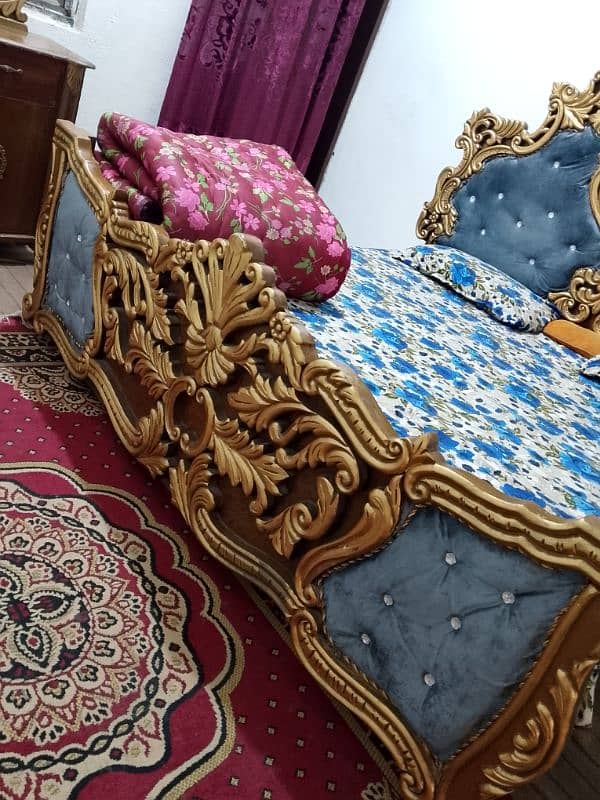 king size bed set urgent sale 2