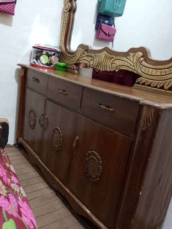 king size bed set urgent sale 3