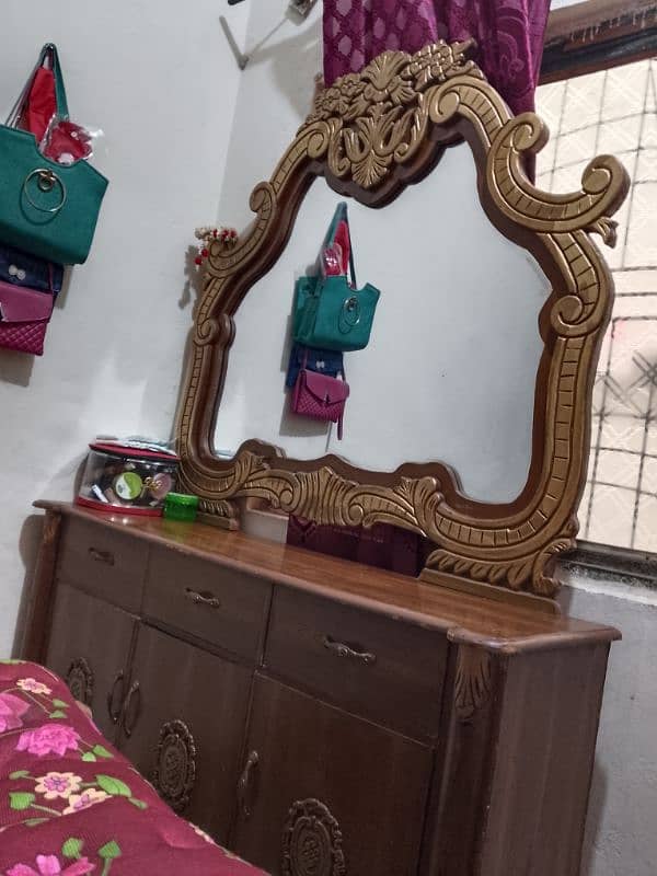 king size bed set urgent sale 5