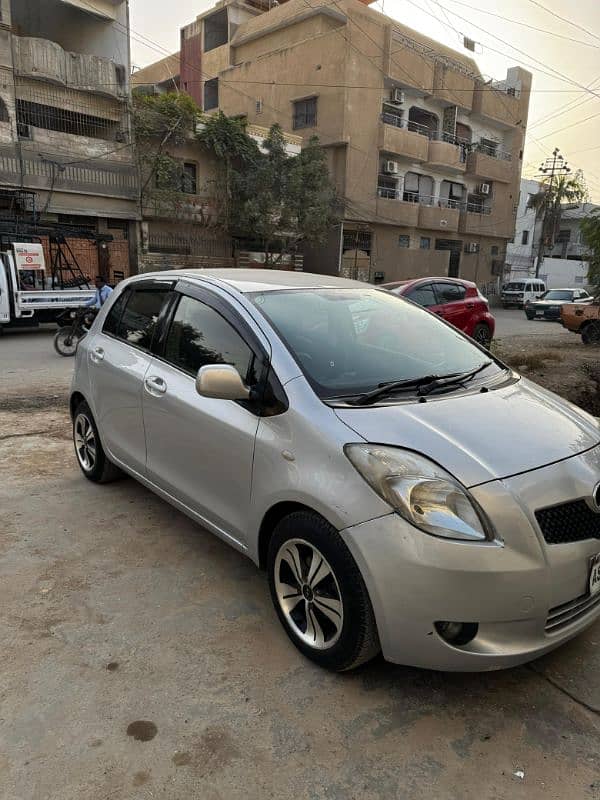 TOYOTA VITZ 2006/9 URGENT SELL 2