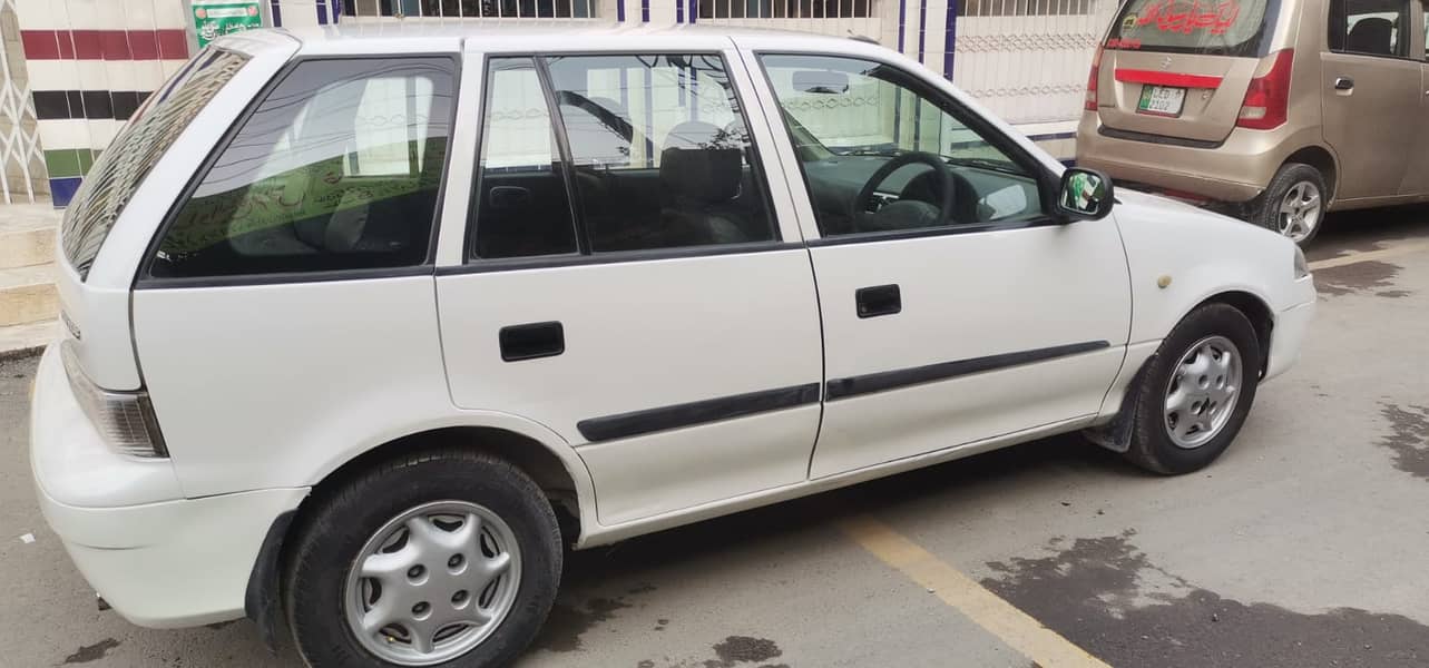 Suzuki Cultus VXR 2015 4