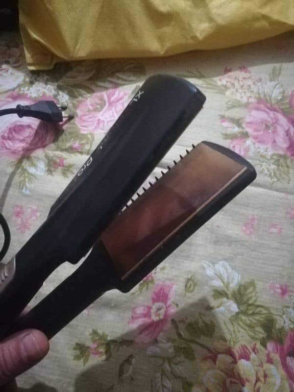 iron. . hair straightner 2