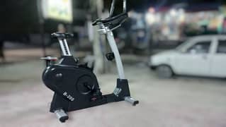 Stationary cycle upright exercise bike cycling machine recumbent gym