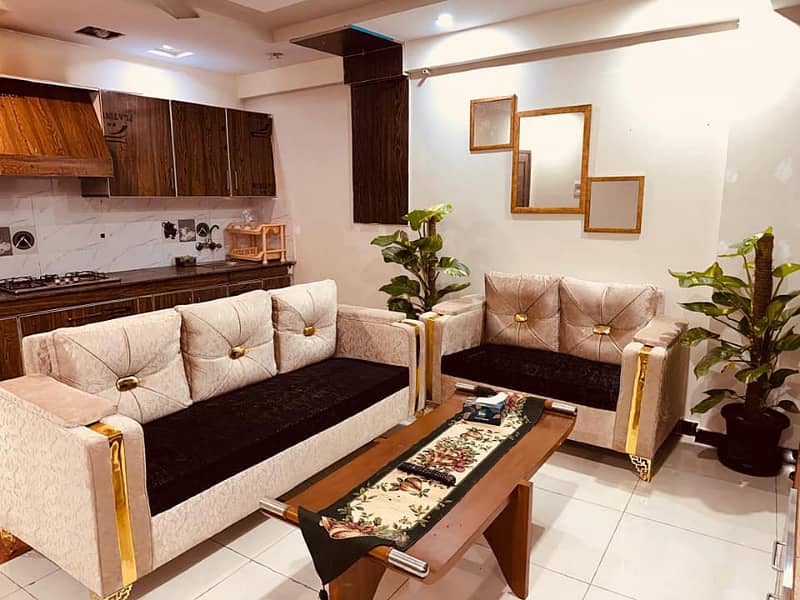 1 BED LUXURY FURNISHED APARTMENT AVAILABLE FOR RENT ON REASONABLE PRICE AT GULBERG GREEN ISLAMABAD 5