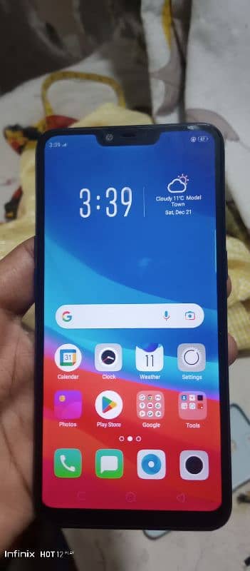 oppo a5 4gb ram 32gb memory 10/9 condition 0