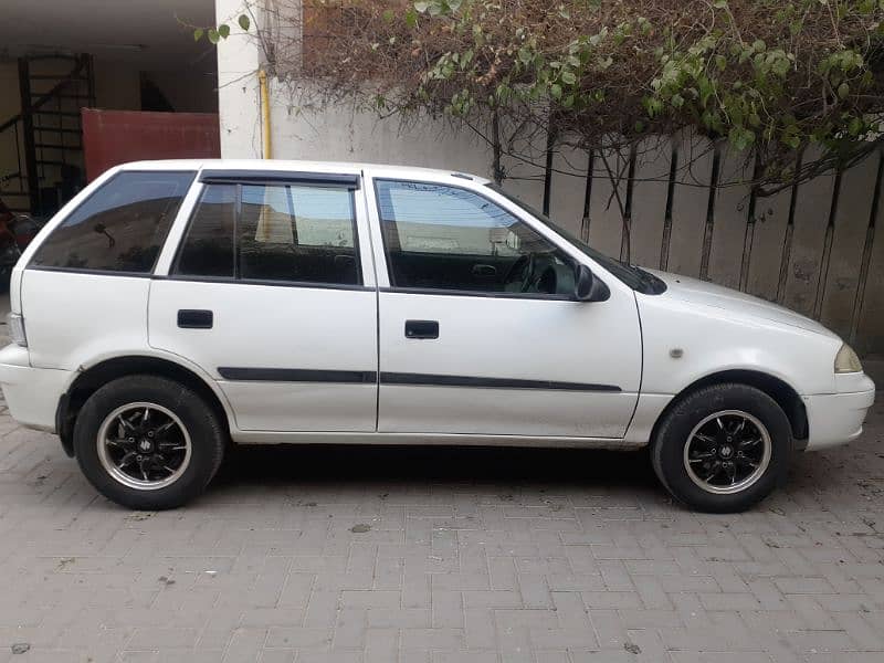 Suzuki Cultus VXR 2011 5