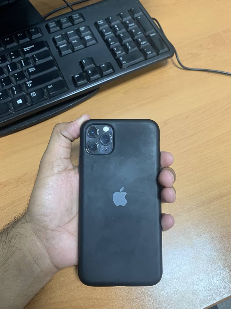 Iphone 11 Pro Max Non PTA, Unlocked 8