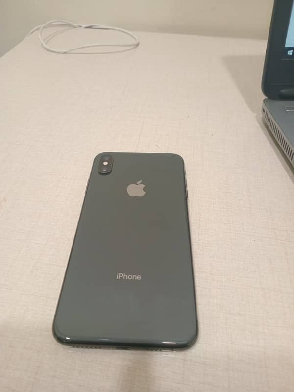 iphone Xs max 64gb factory unlock Non pta 1