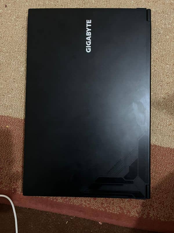 i5 12gen Gigabyte gaming laptop,Nvidia GeForce RTX 4050 9